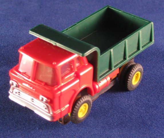 1362_mack_dump_truck